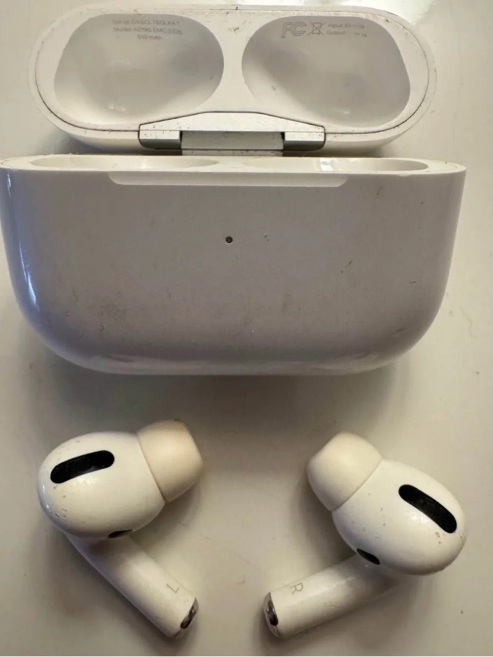 AirPods Lro